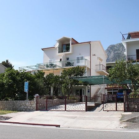 Apartments And Rooms With Parking Space Gradac, Makarska - 6819 格拉达茨 外观 照片
