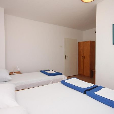 Apartments And Rooms With Parking Space Gradac, Makarska - 6819 格拉达茨 客房 照片