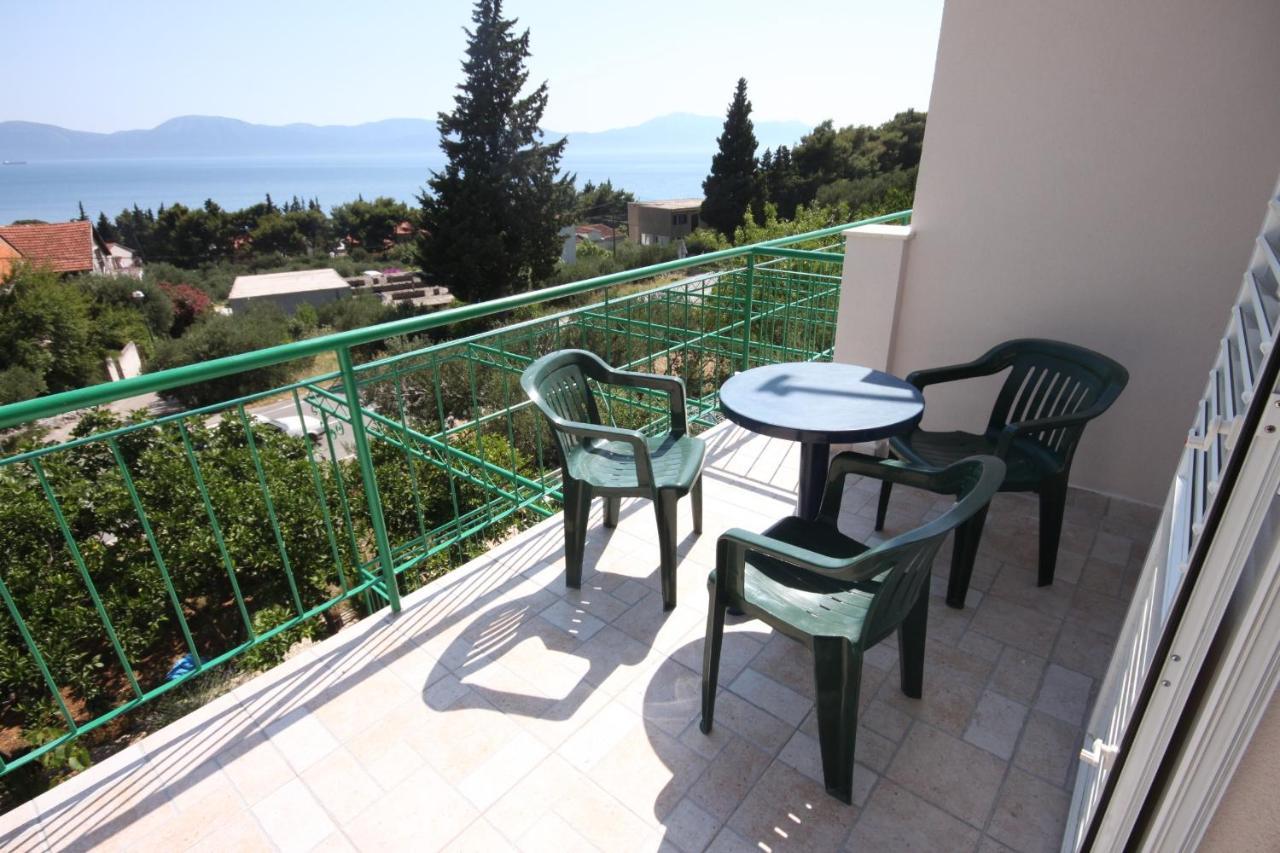 Apartments And Rooms With Parking Space Gradac, Makarska - 6819 格拉达茨 外观 照片
